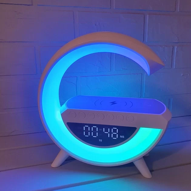 Светильник, ночник / Умная колонка, часы, радио, Bluetooth-колонка, беспроводная зарядка