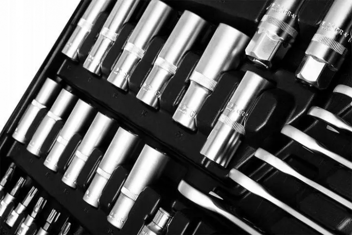 Набор инструментов YATO; 216 предметов, 1/4", 3/8", 1/2", 6-гранный