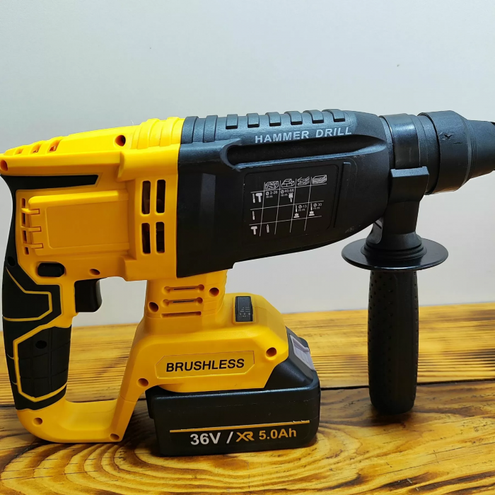 Set de scule electrice 4 în 1: 4 acumulatori, 36v / 6.0 Ah