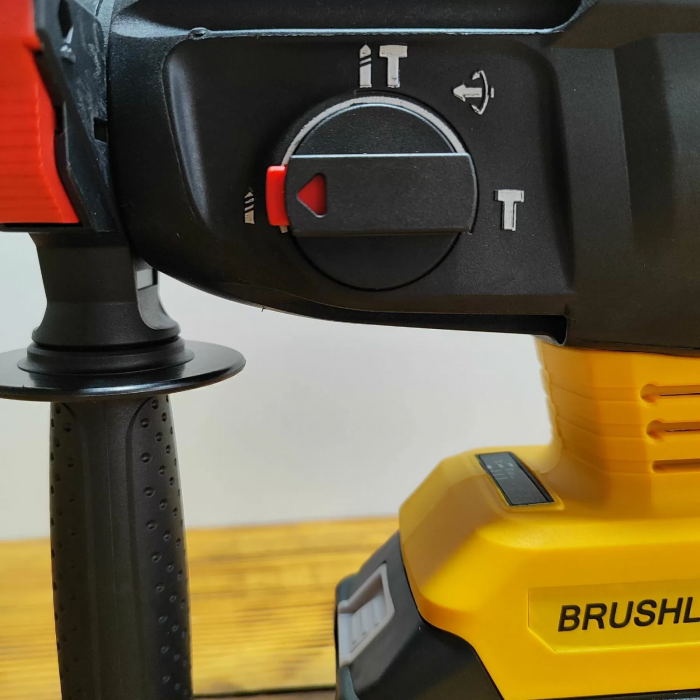 Set de scule electrice 4 în 1: 4 acumulatori, 36v / 6.0 Ah