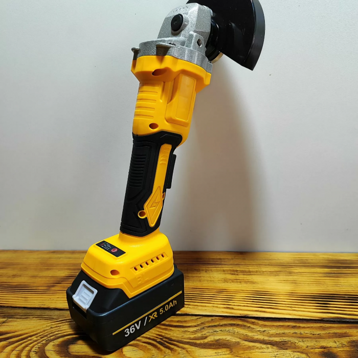 Set de scule electrice 4 în 1: 4 acumulatori, 36v / 6.0 Ah