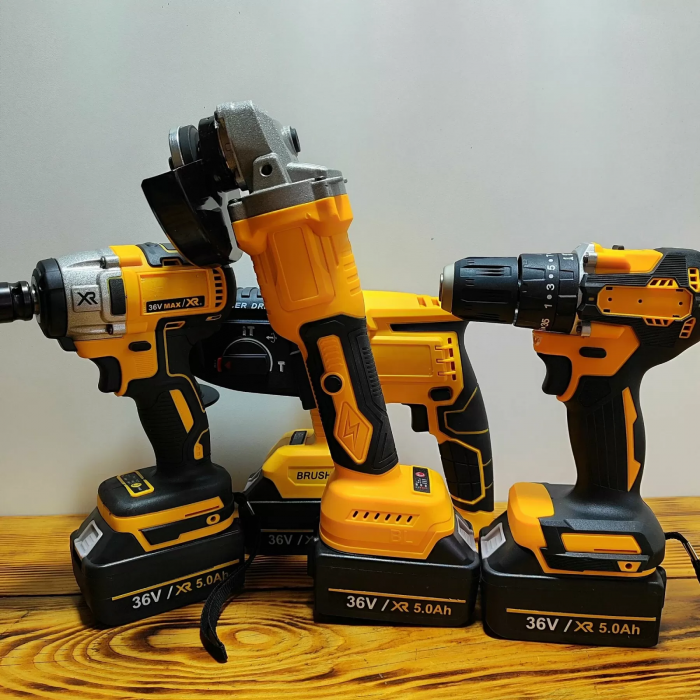 Set de scule electrice 4 în 1: 4 acumulatori, 36v / 6.0 Ah